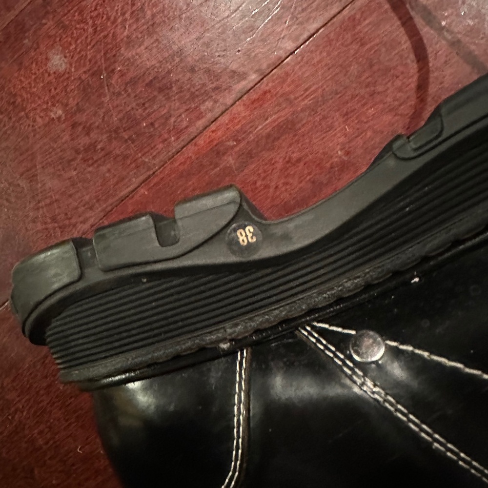 Alexander McQueen tread lace up boots
